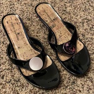 Women’s black shoes